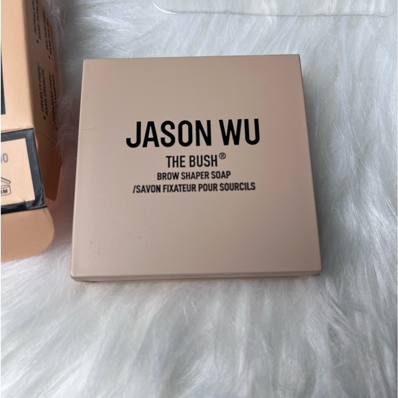 Jason Wu The Bush Brow Shaper Soap - Picture 6 of 8